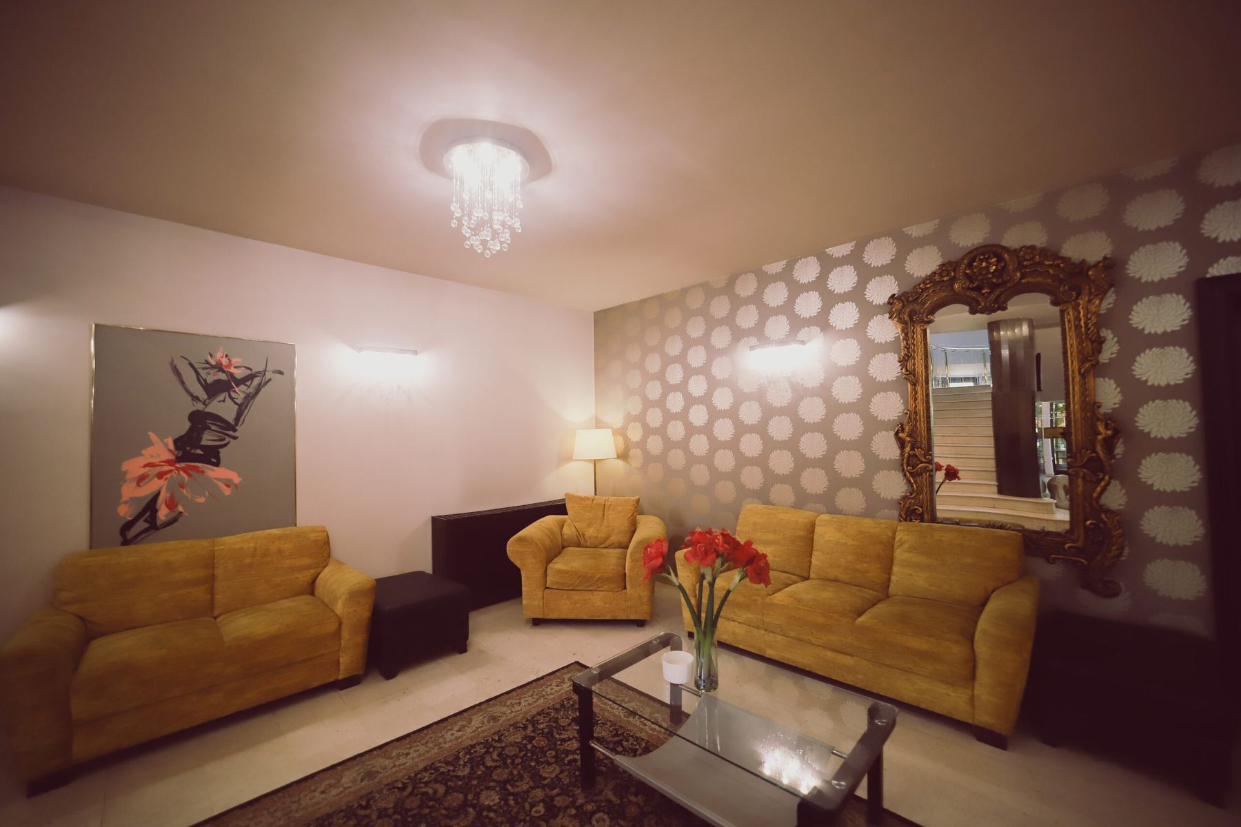 Hotel Dumbrava Bacău — clădire & parc
